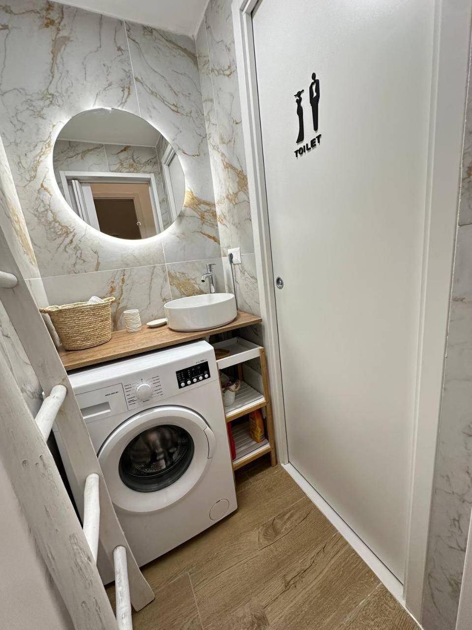 David'S Home Bari Bagian luar foto