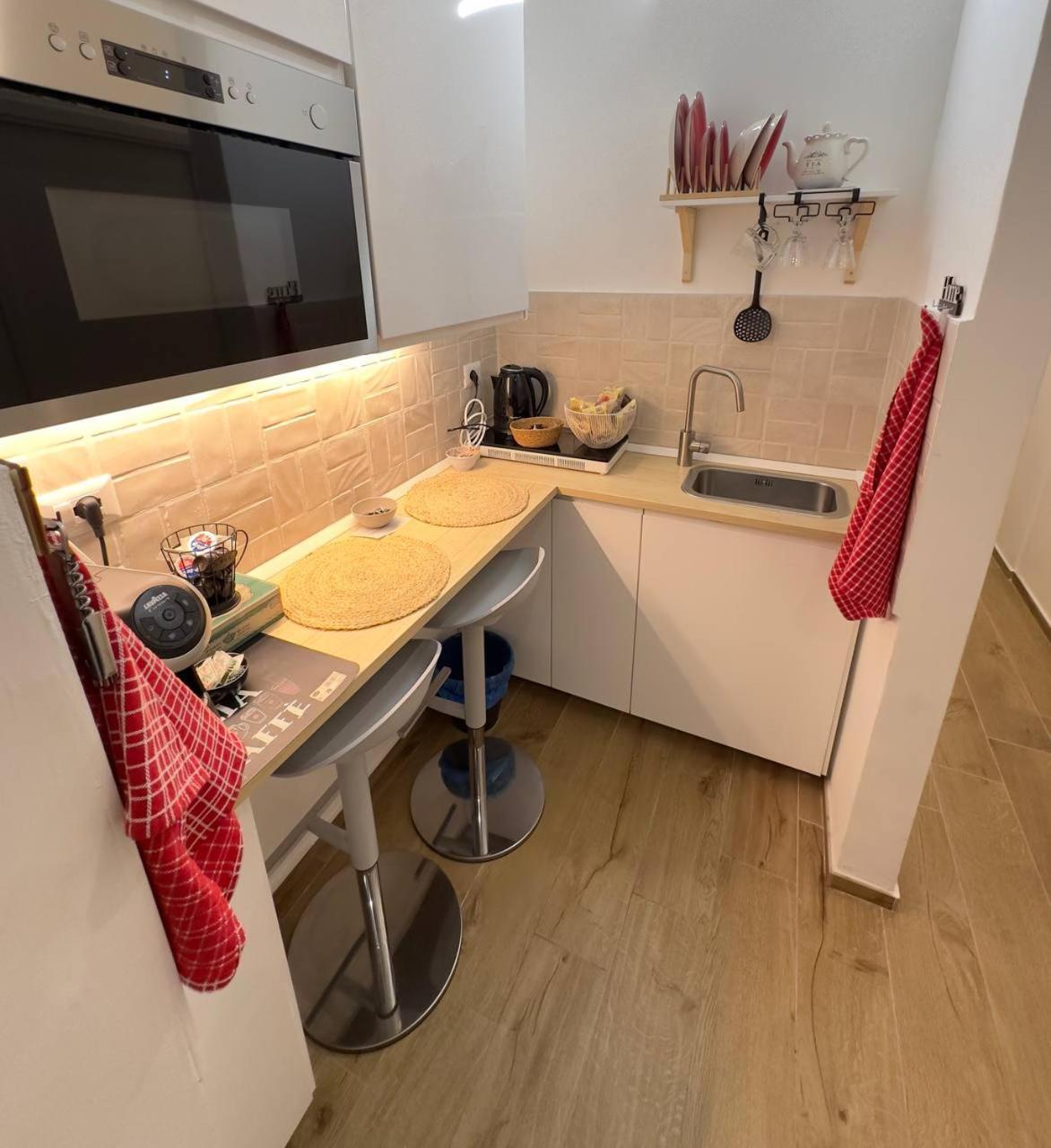 David'S Home Bari Bagian luar foto
